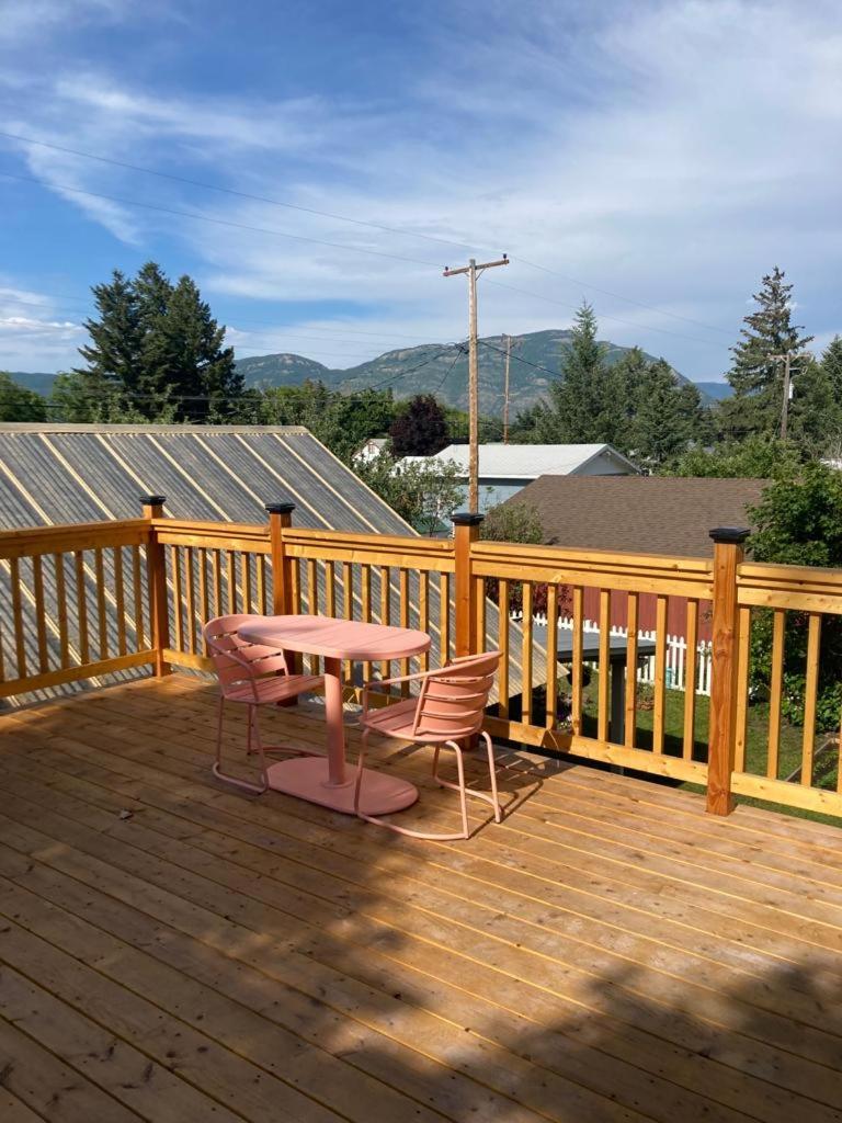 Victorian Guest Getaway-20Mins To Glacier National Park-10Mins To Airport! Columbia Falls Bagian luar foto